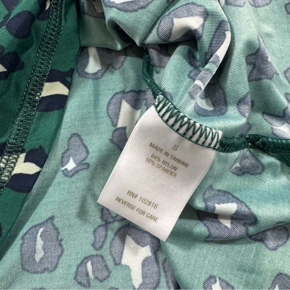Garnet Hill Sun Shirt Green Leopard Print - Picture 3 of 6